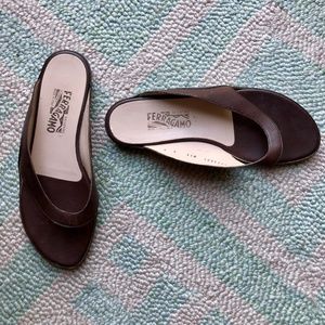 Ferragamo Leather Sandals 9B